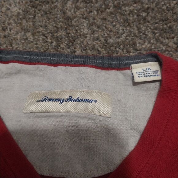Tommy Bahama Men’s Red V-Neck Sweater Size L Cotton Cashmere Pullover - Picture 3 of 6